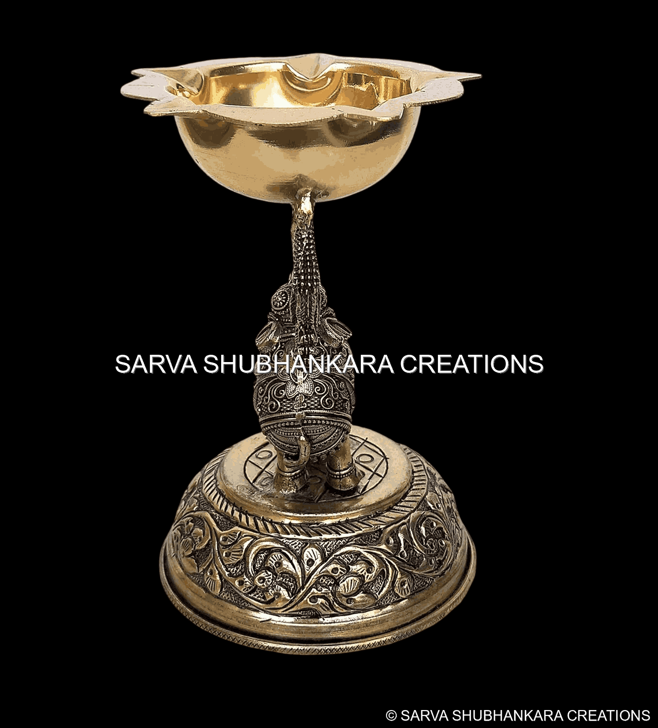 Gaj Trunk Uplifted Diya